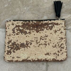Ipsy glam bag- gold sequin on one side and black on other - 5 new products!